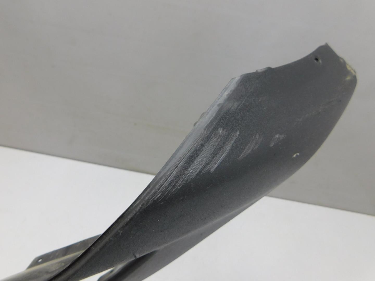 Накладка переднего бампера