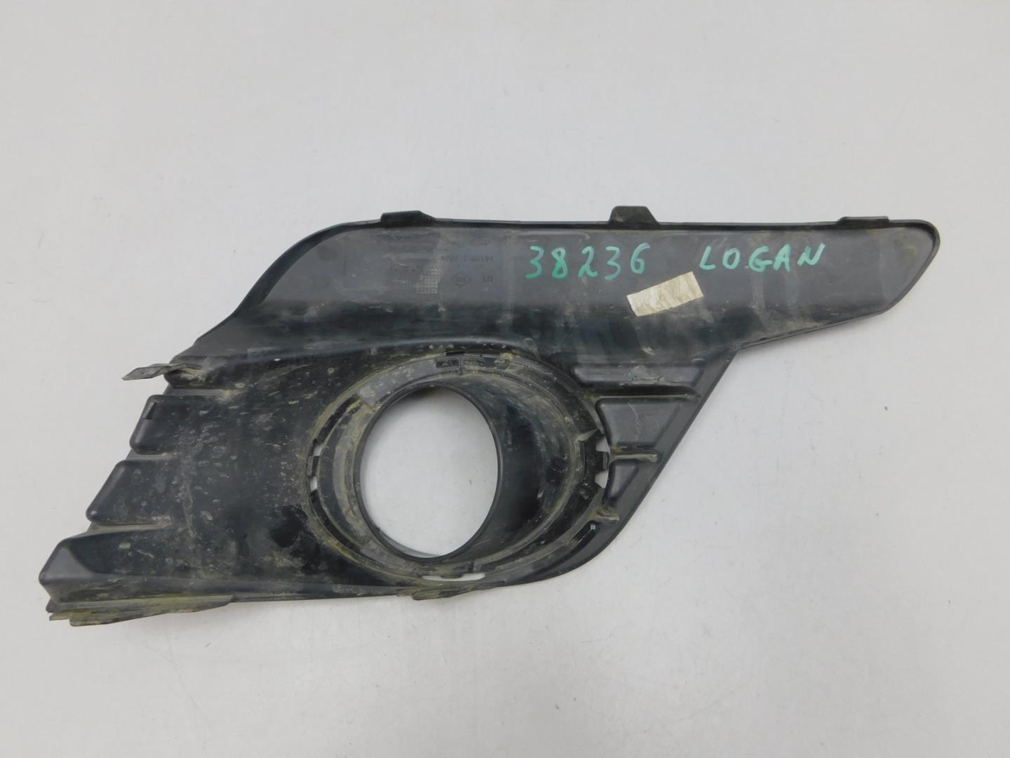 Решетка в бампер левая