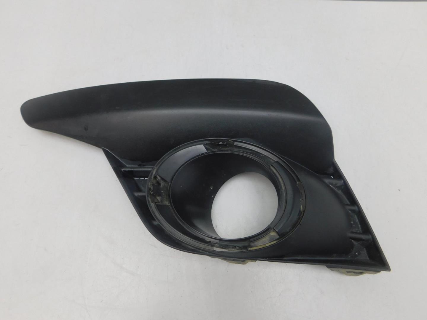 Решетка в бампер левая