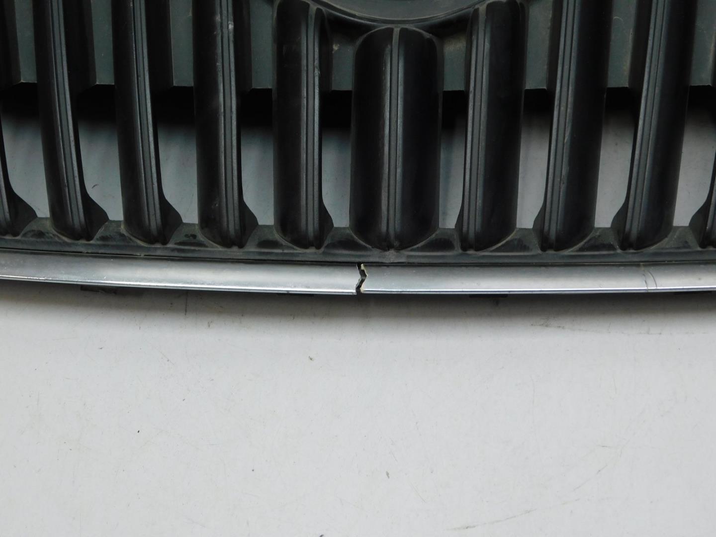 Решетка радиатора