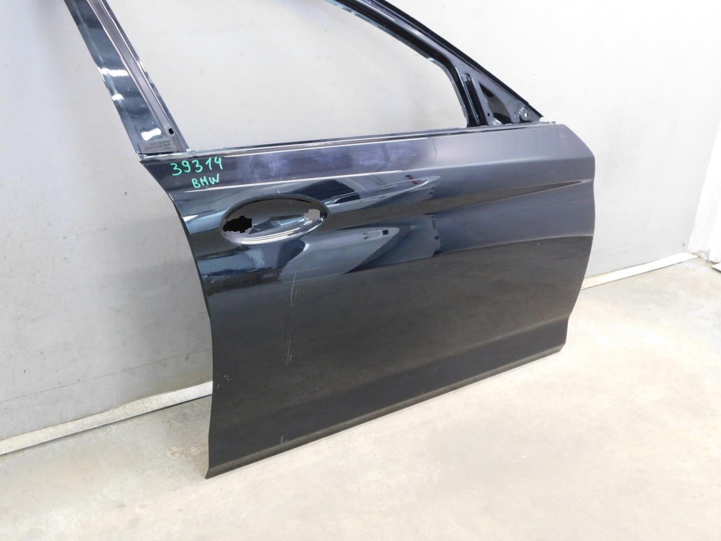 Дверь передняя правая