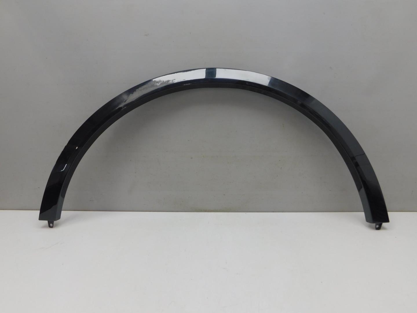 Накладка заднего крыла правого