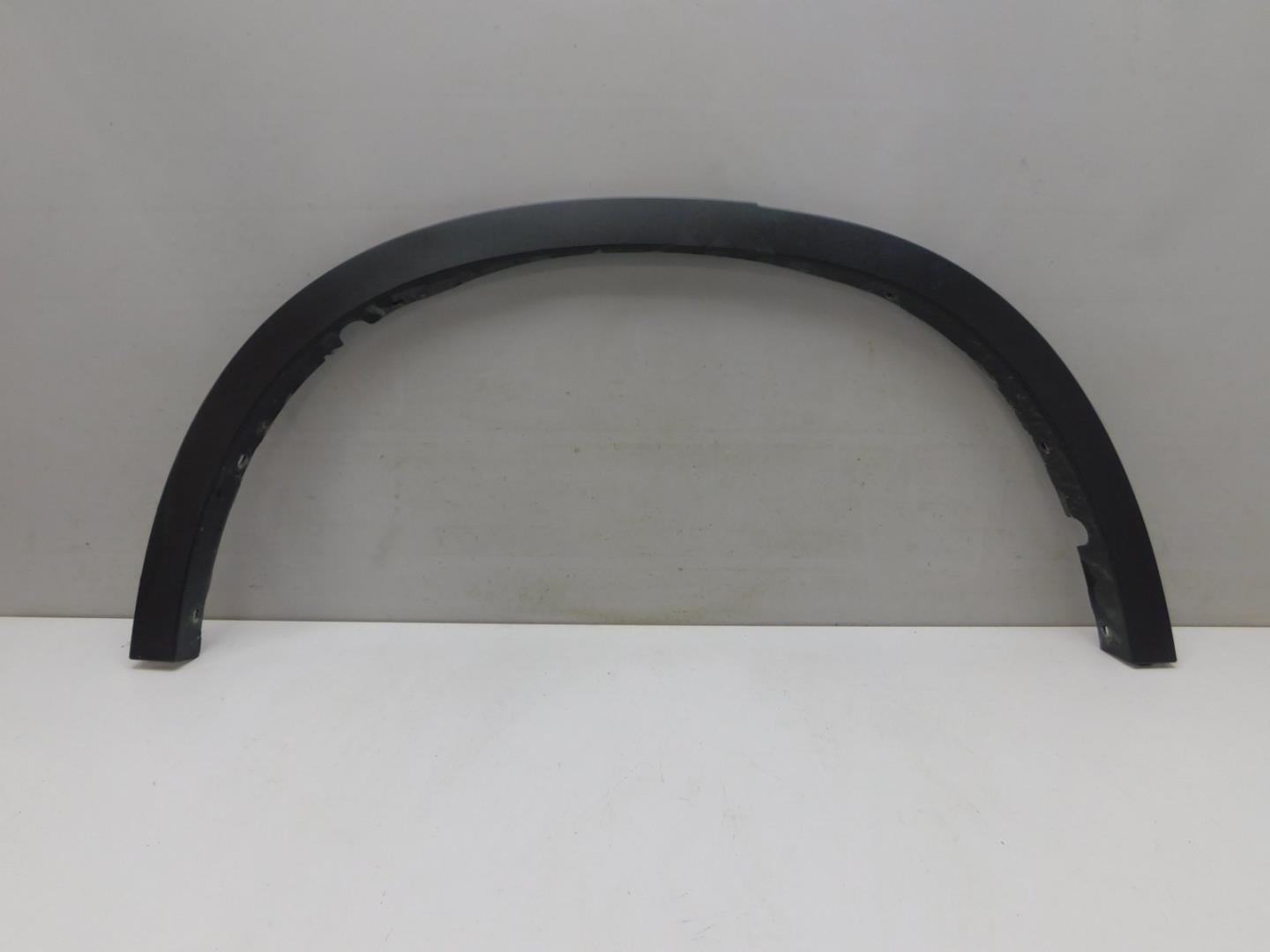 Накладка заднего крыла правого