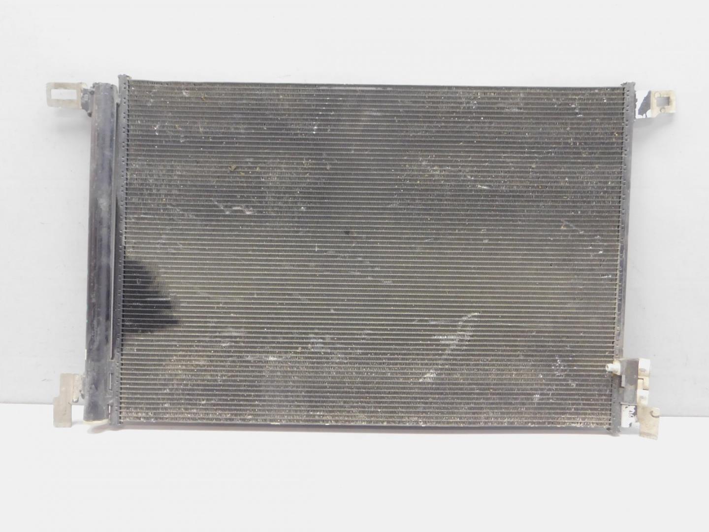 Радиатор кондиционера / конденсер