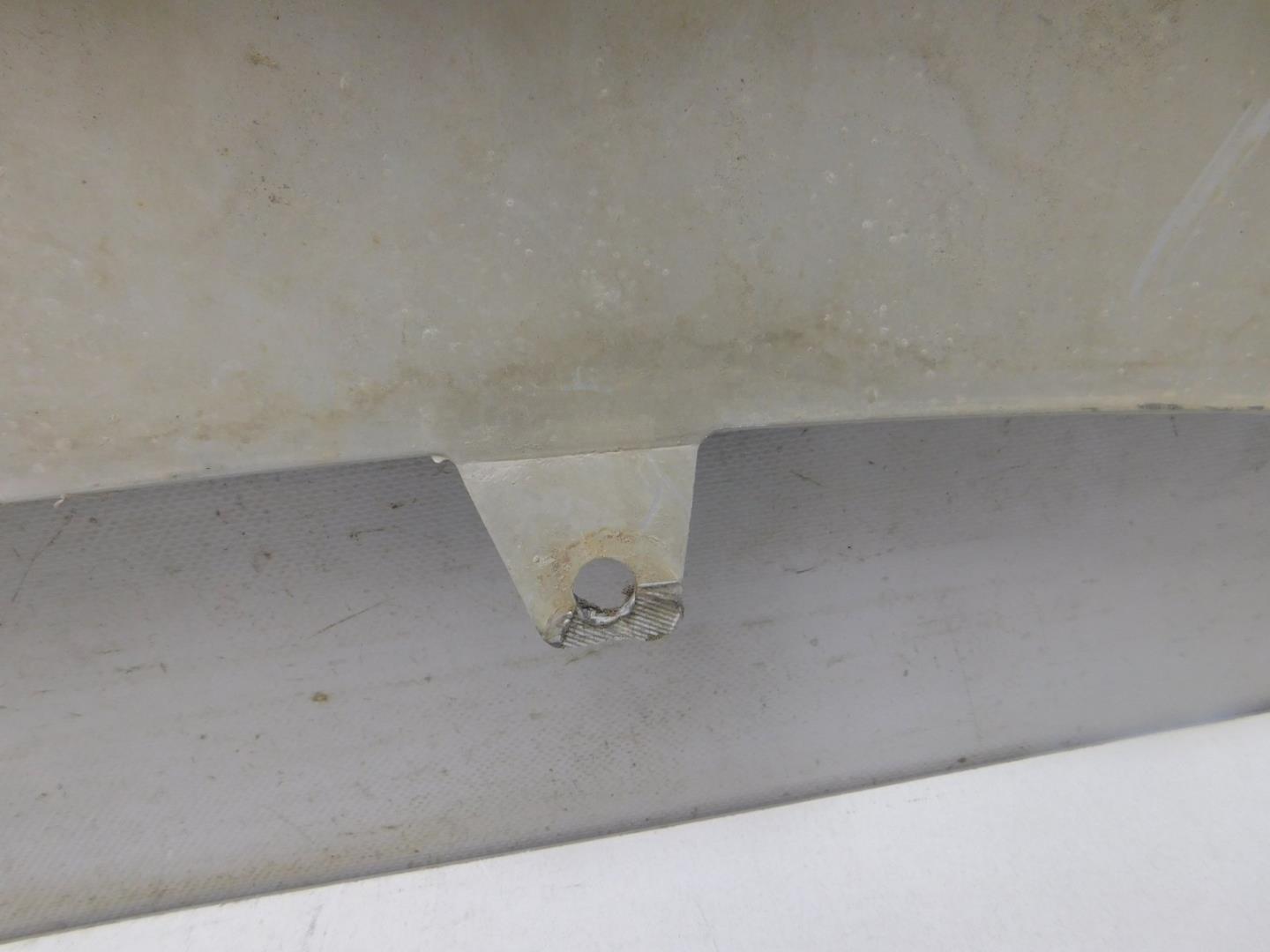 Накладка переднего бампера