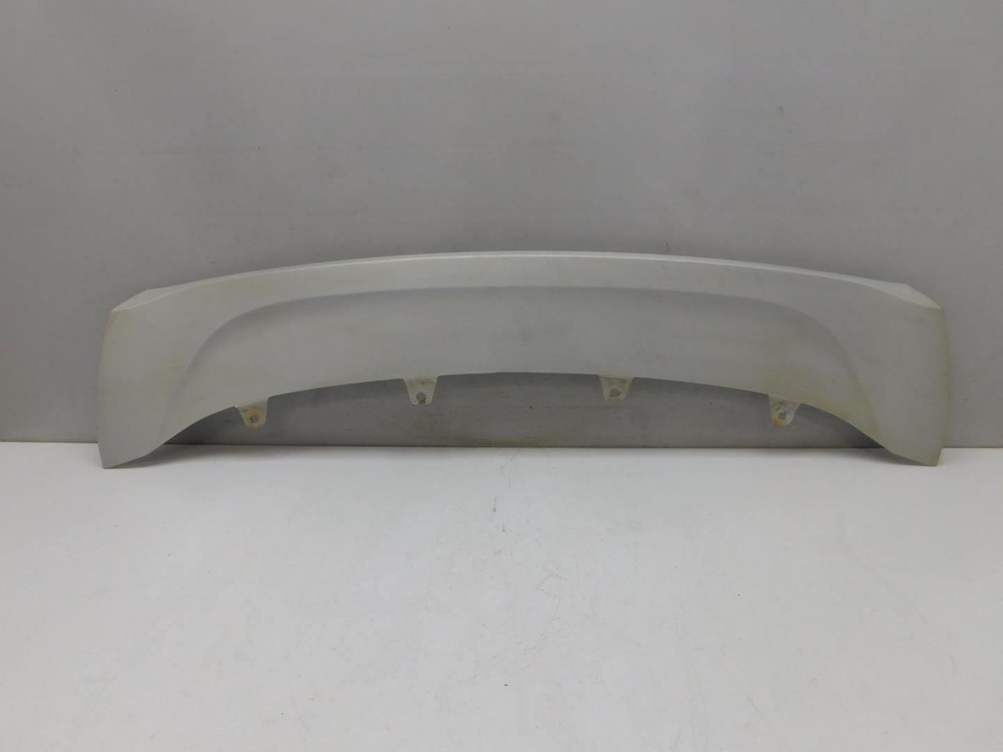 Накладка переднего бампера