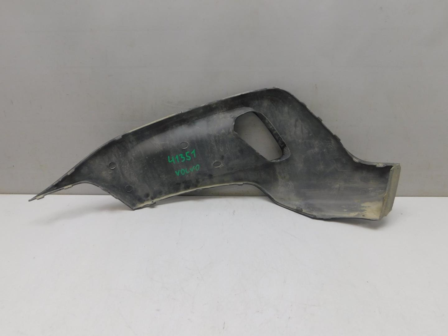 Накладка переднего бампера