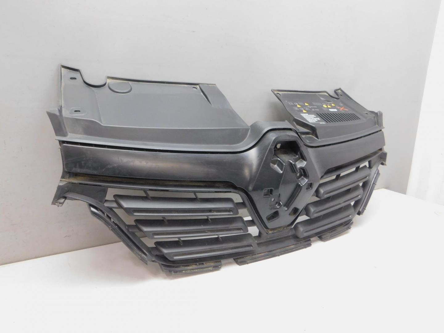 Решетка радиатора