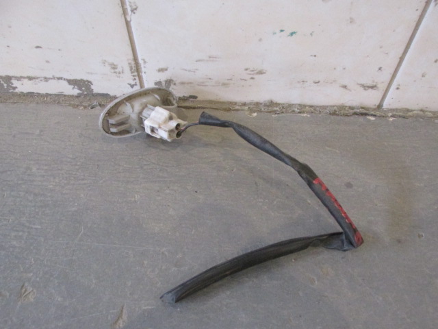 Указатель поворота левый