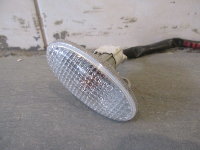 Указатель поворота левый