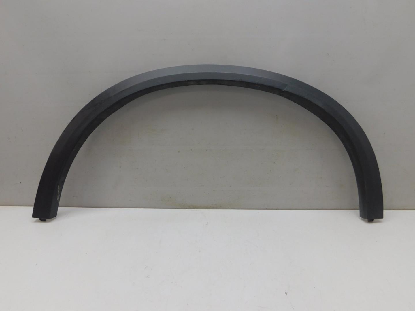 Накладка заднего крыла левого