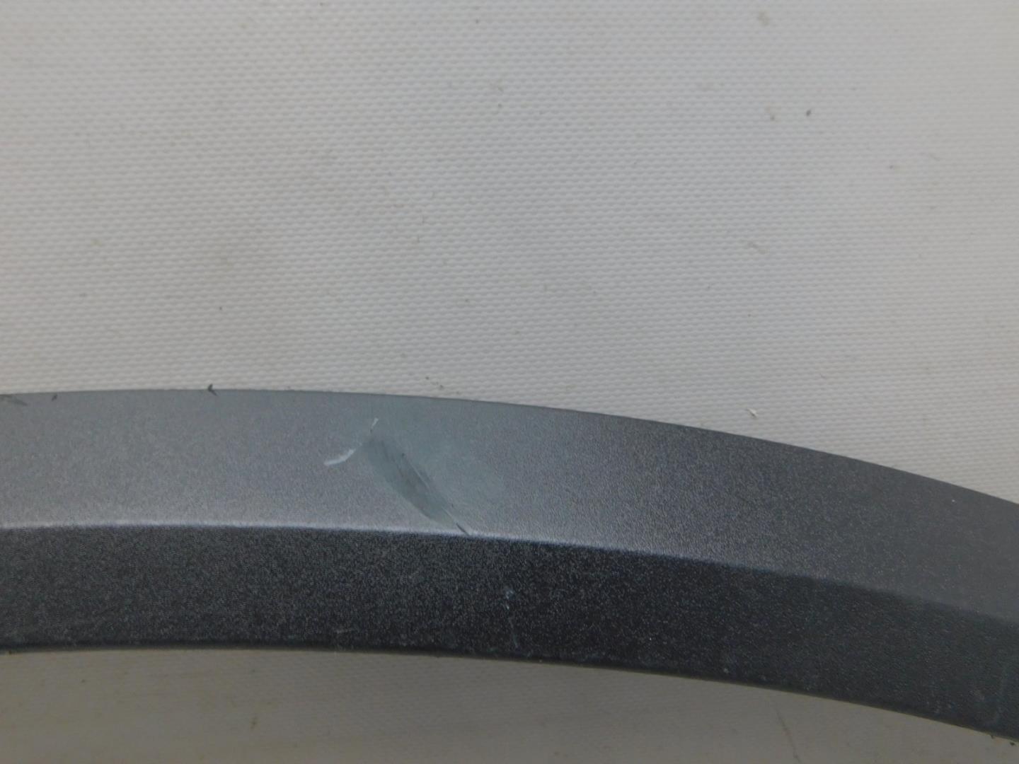 Накладка заднего крыла левого