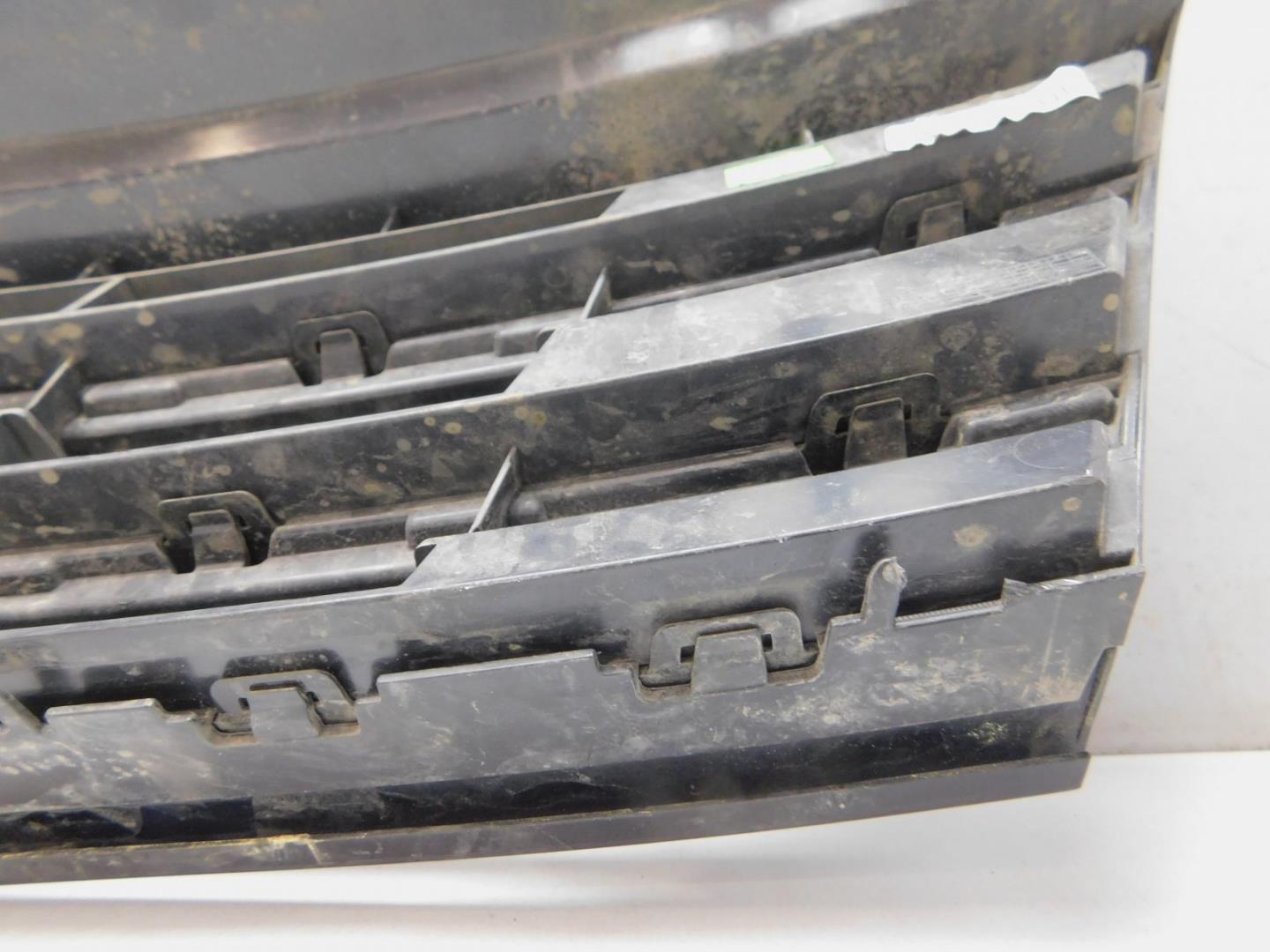 Решетка радиатора