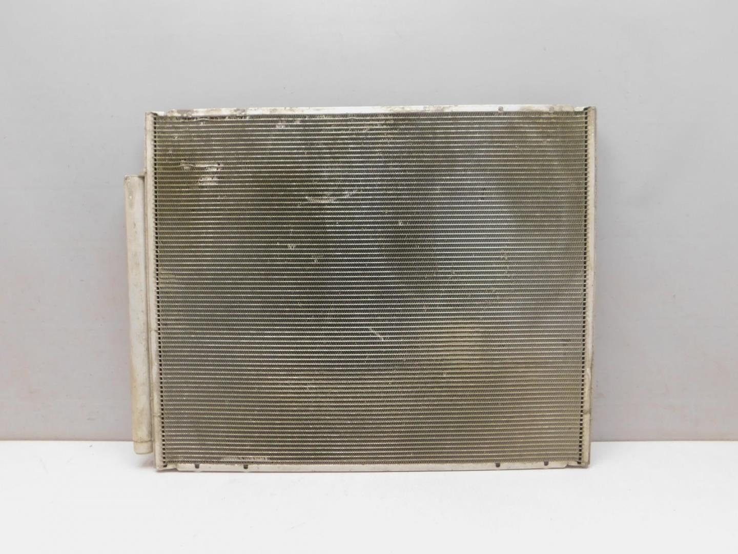 Радиатор кондиционера / конденсер