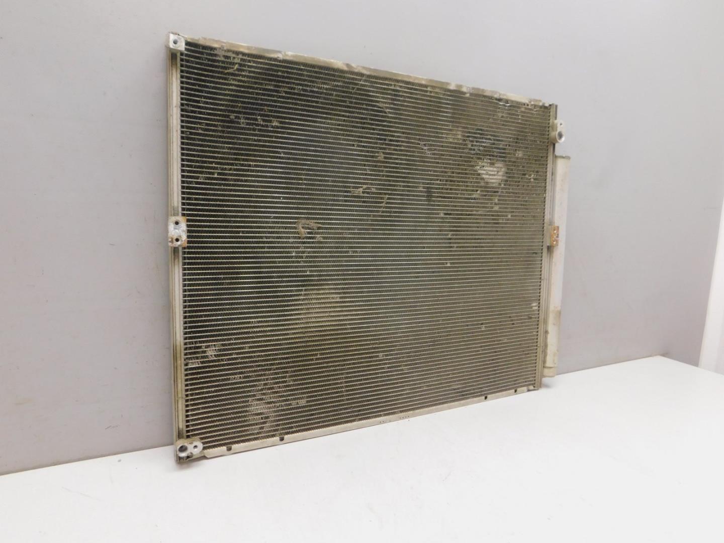 Радиатор кондиционера / конденсер