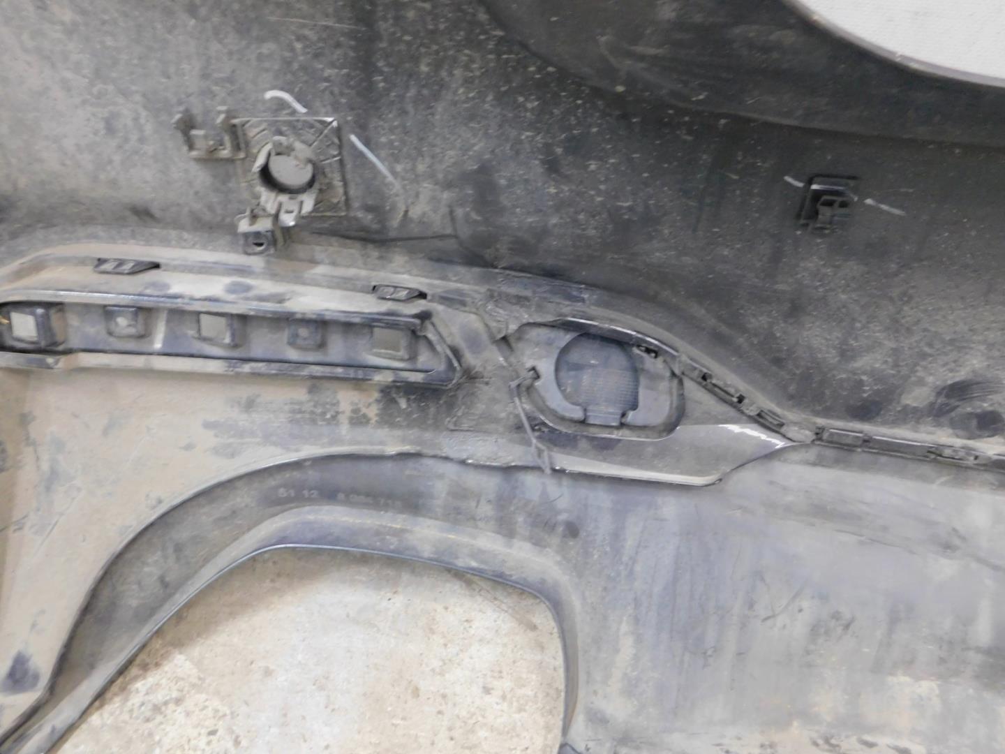 Бампер задний