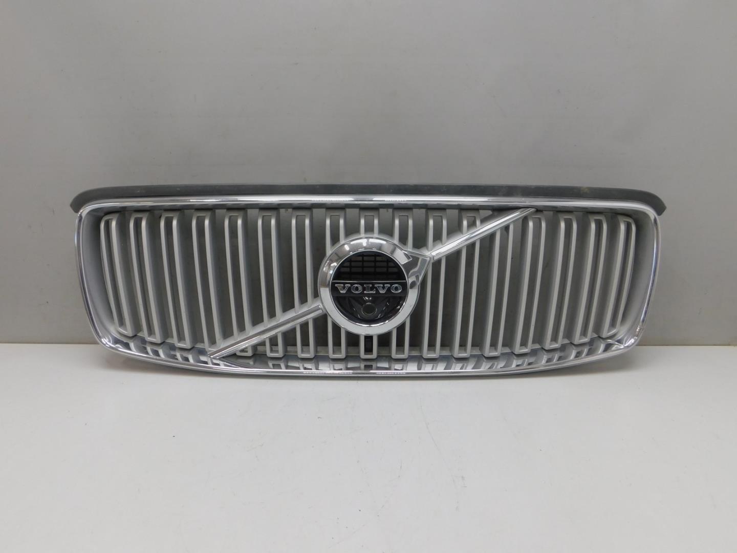 Решетка радиатора