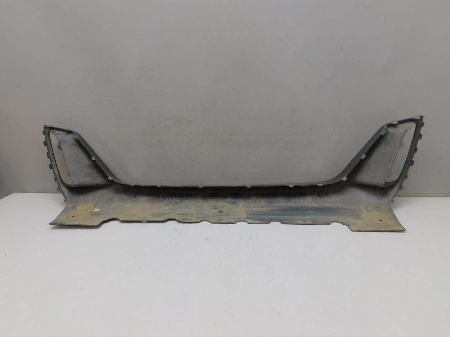 Накладка переднего бампера