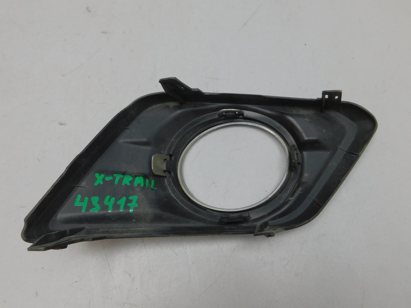 Решетка в бампер левая