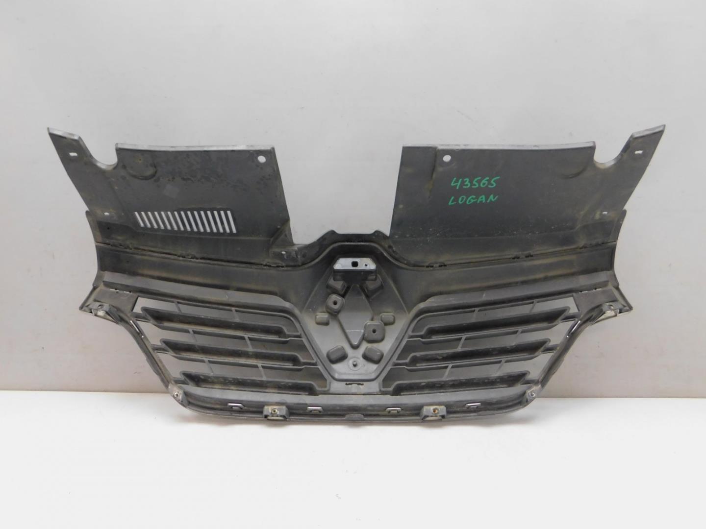 Решетка радиатора