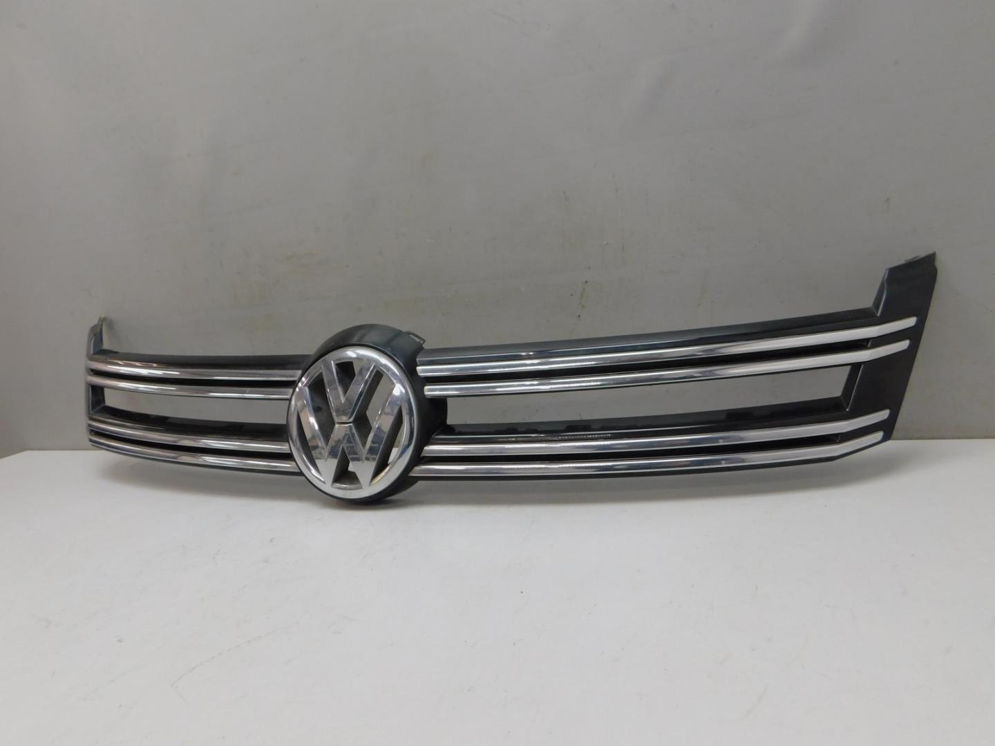 Накладка на решетку радиатора