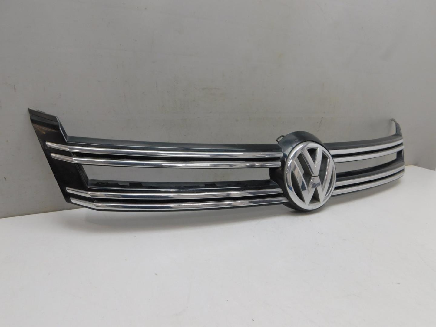 Накладка на решетку радиатора