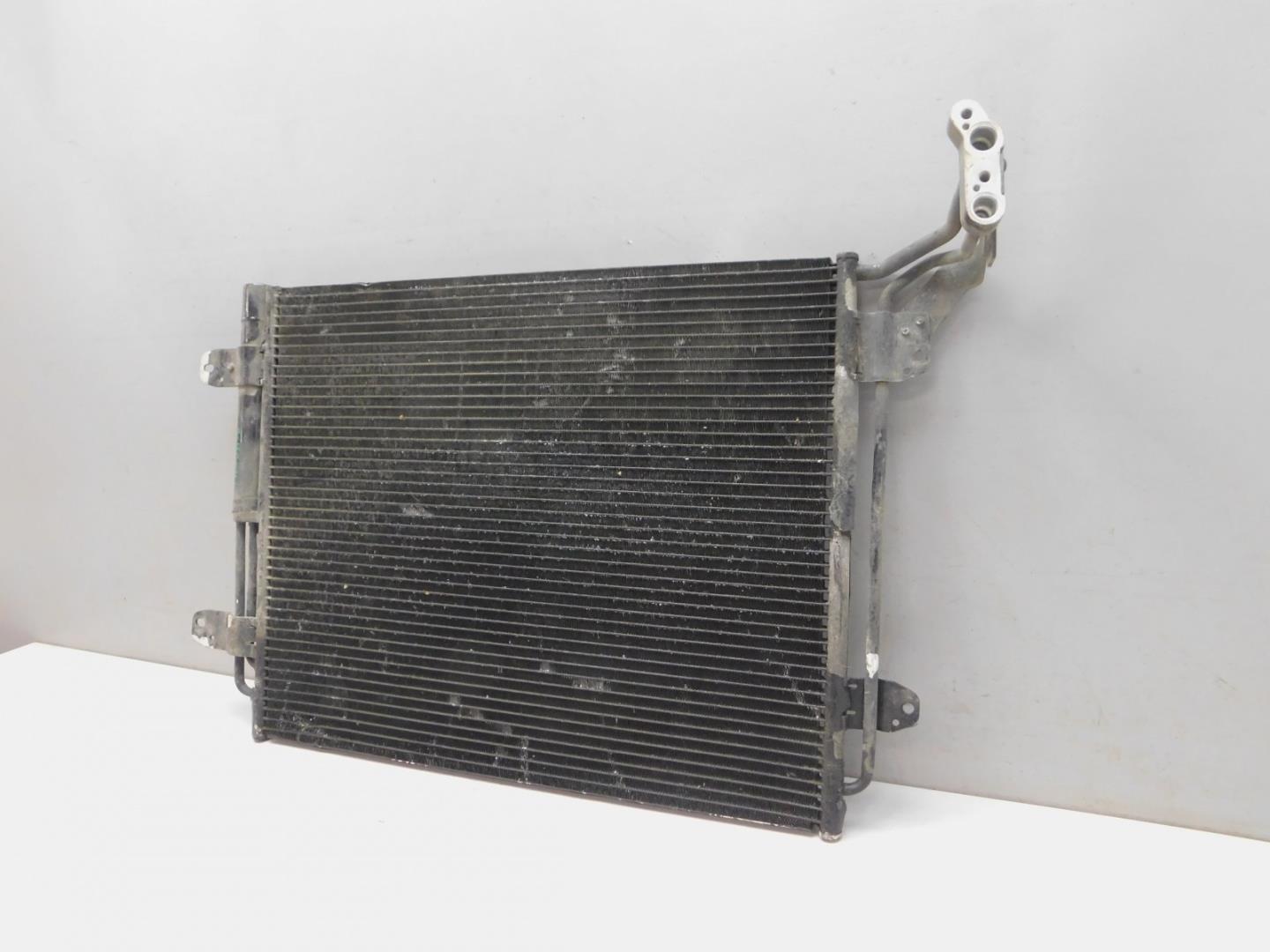 Радиатор кондиционера / конденсер