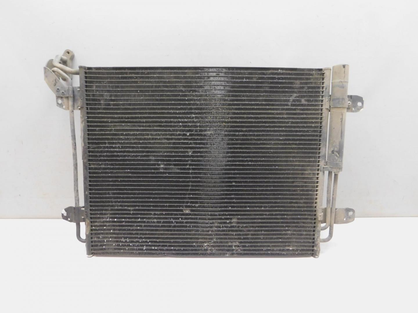 Радиатор кондиционера / конденсер