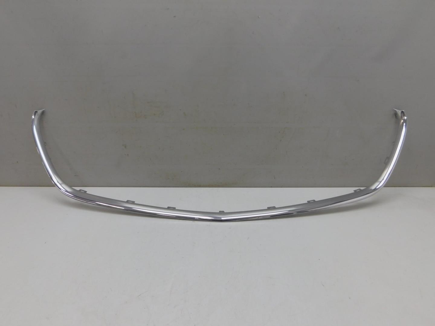 Накладка на решетку радиатора