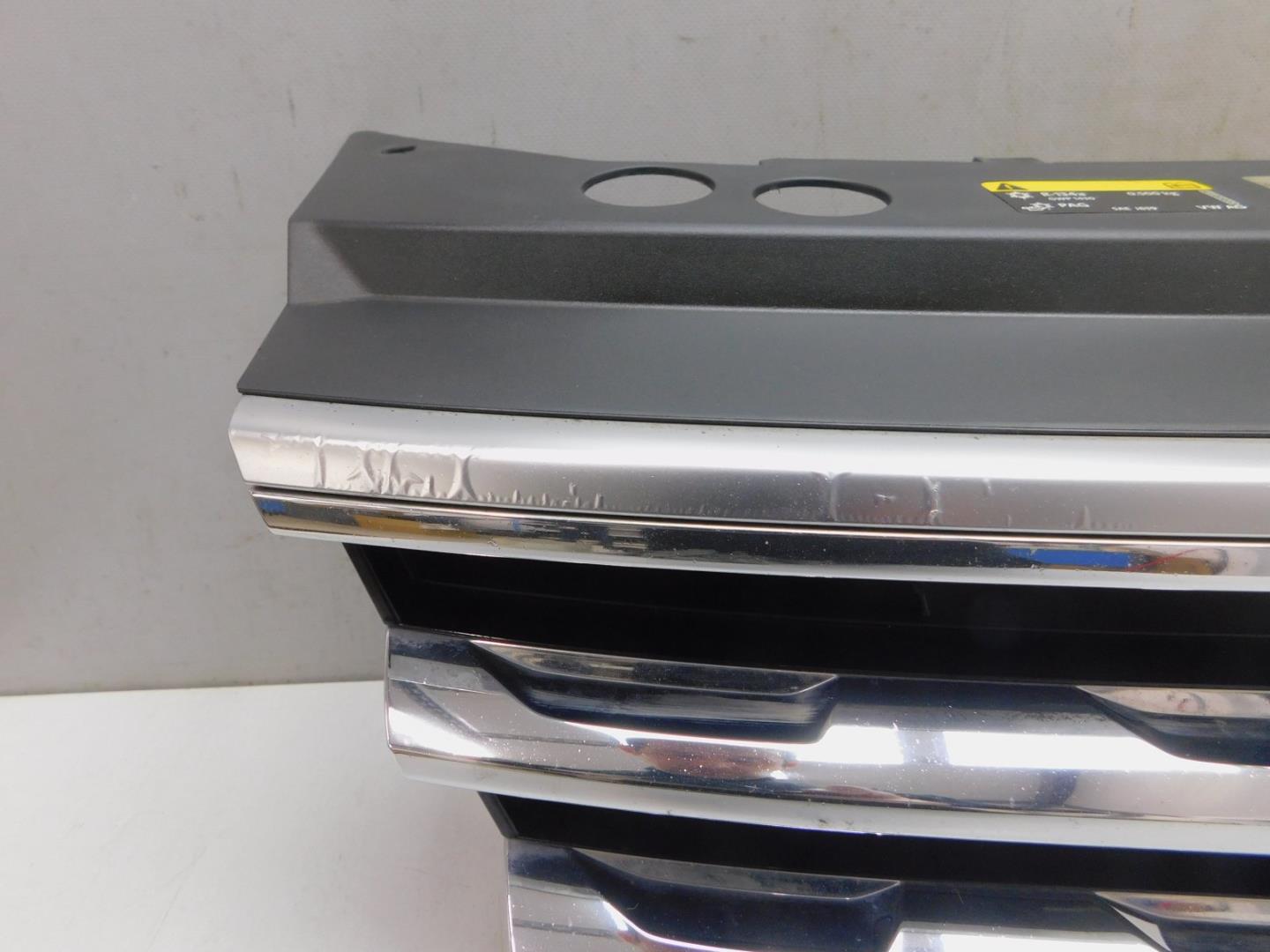 Решетка радиатора