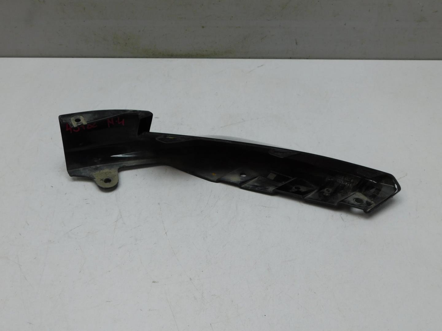 Накладка переднего бампера