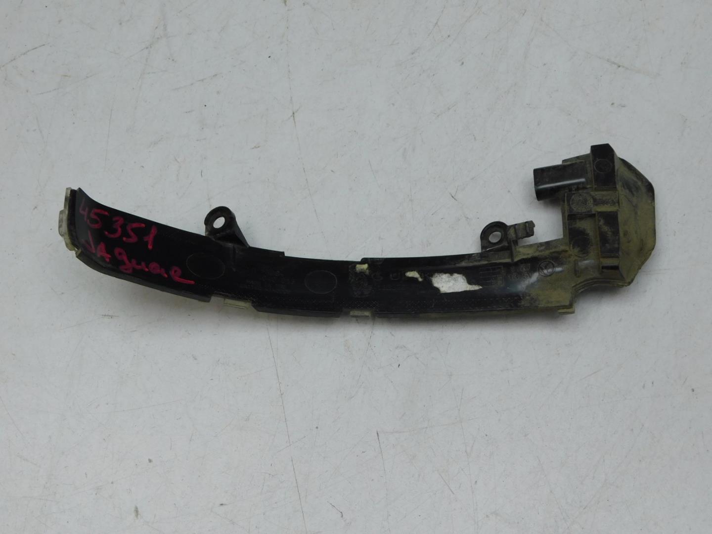 Повторитель поворота белый