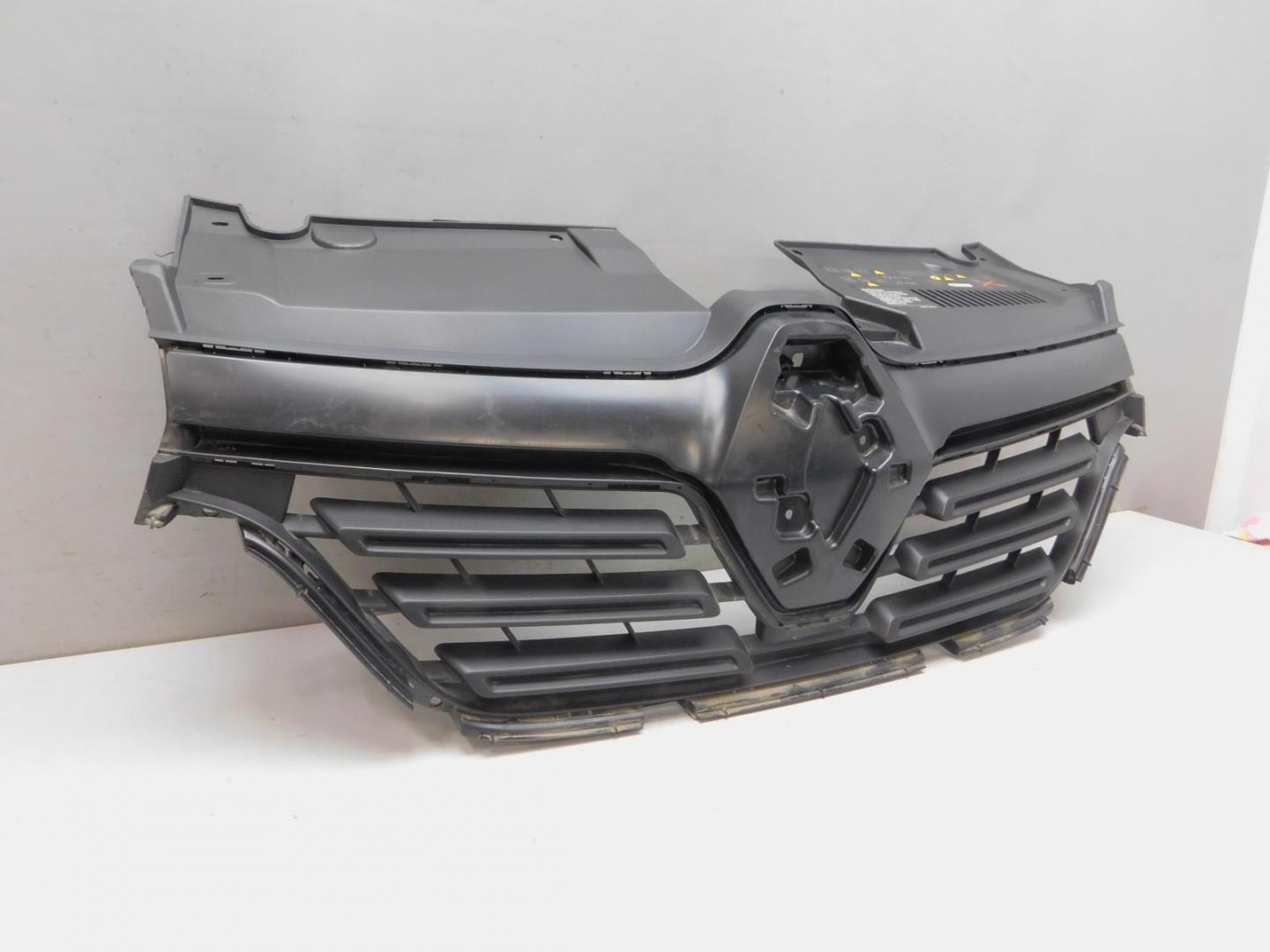 Решетка радиатора