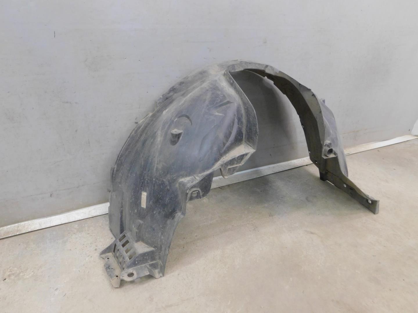 Локер передний правый