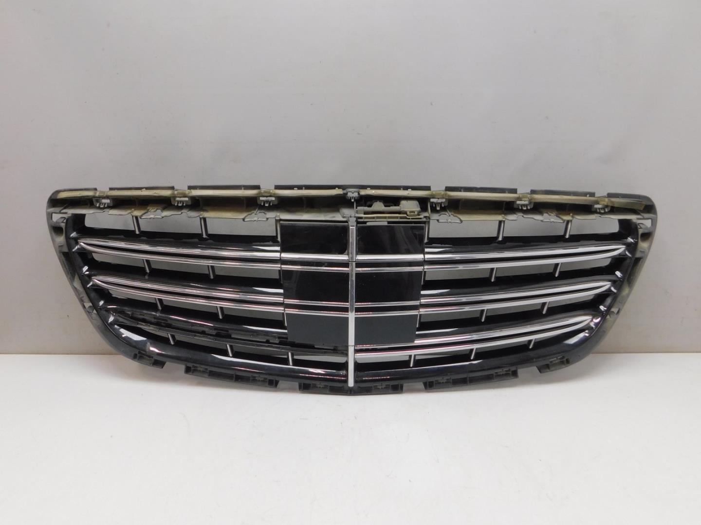 Решетка радиатора