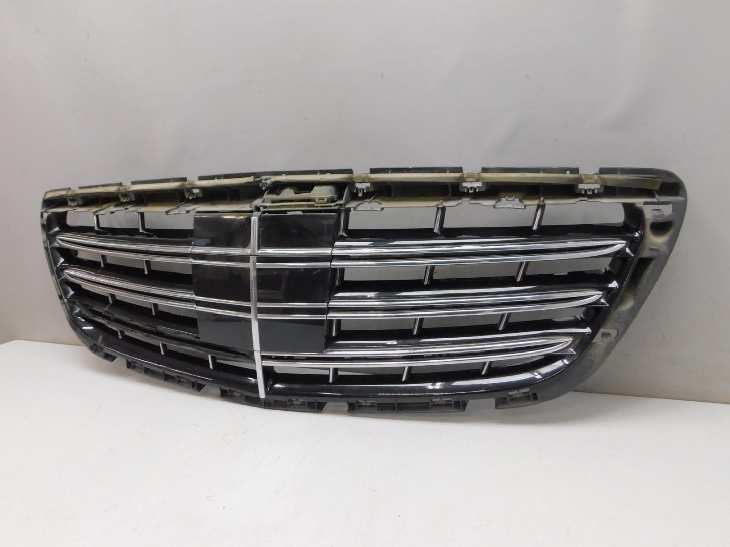 Решетка радиатора