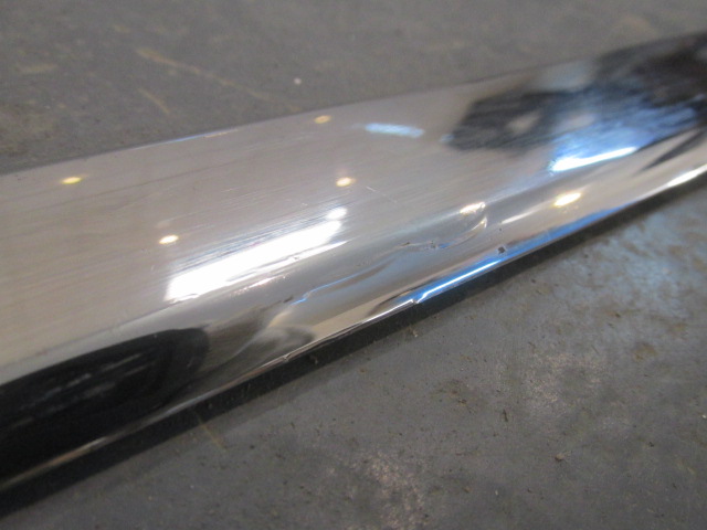 Молдинг задней правой двери