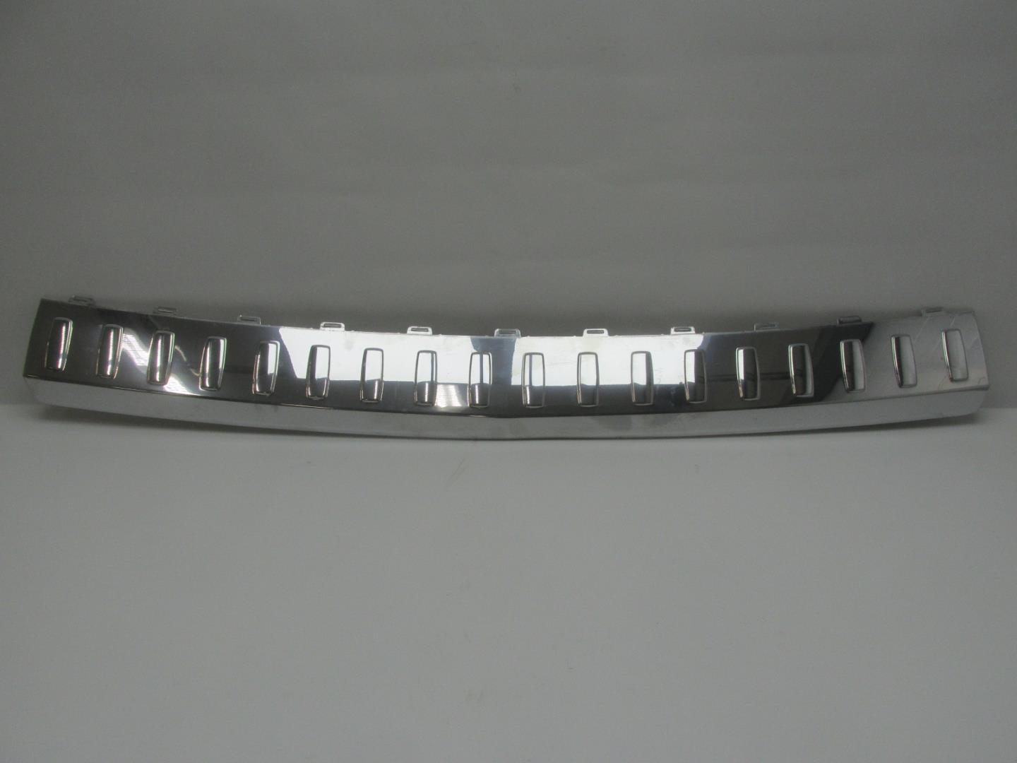 Накладка заднего бампера