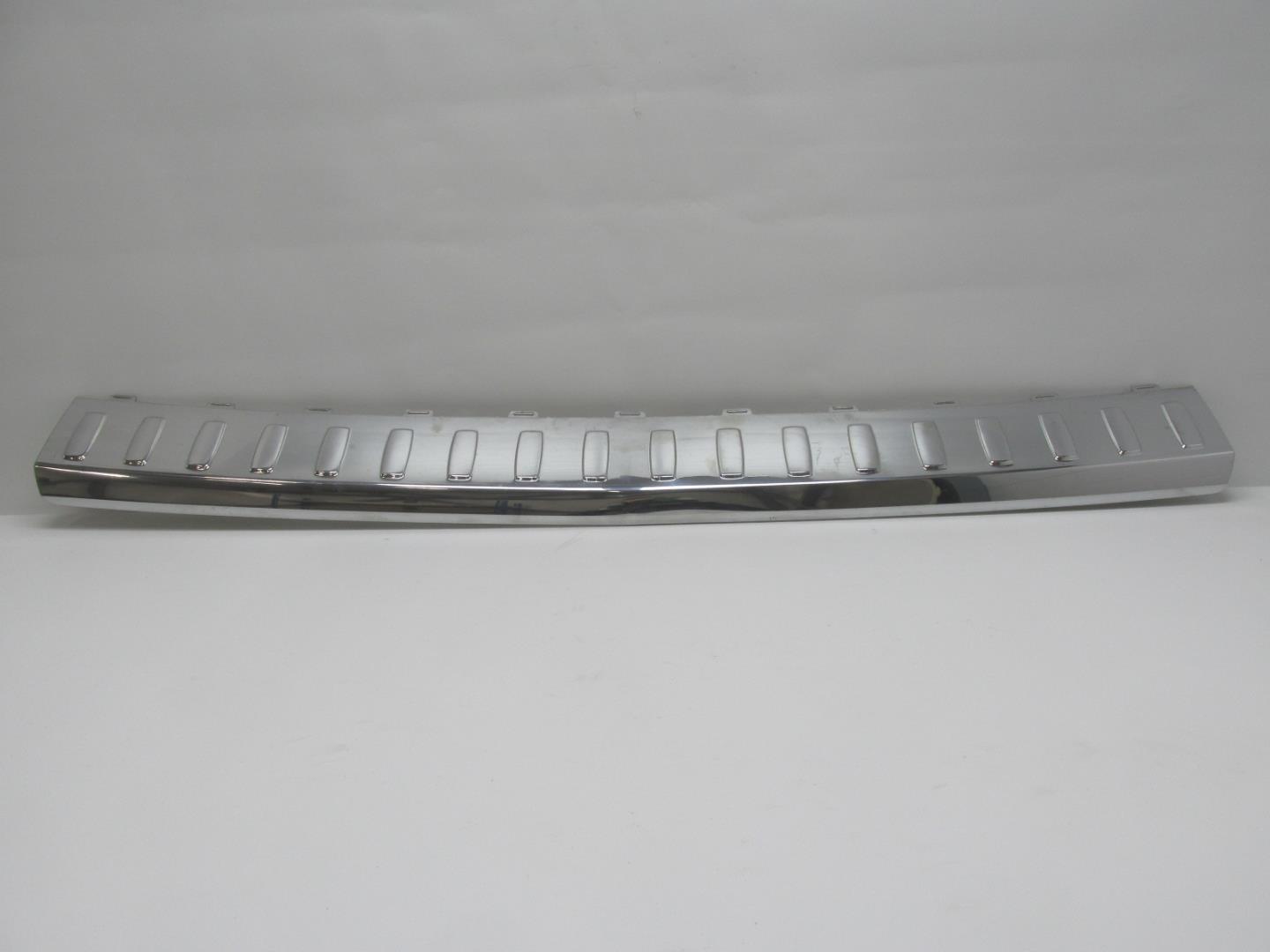 Накладка заднего бампера