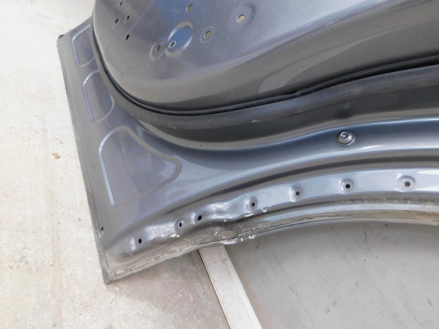 Дверь задняя правая