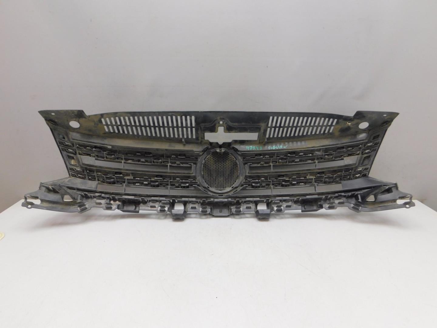 Решетка радиатора