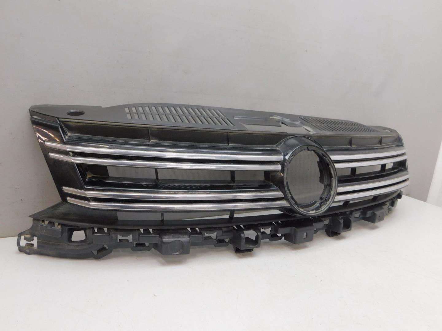 Решетка радиатора