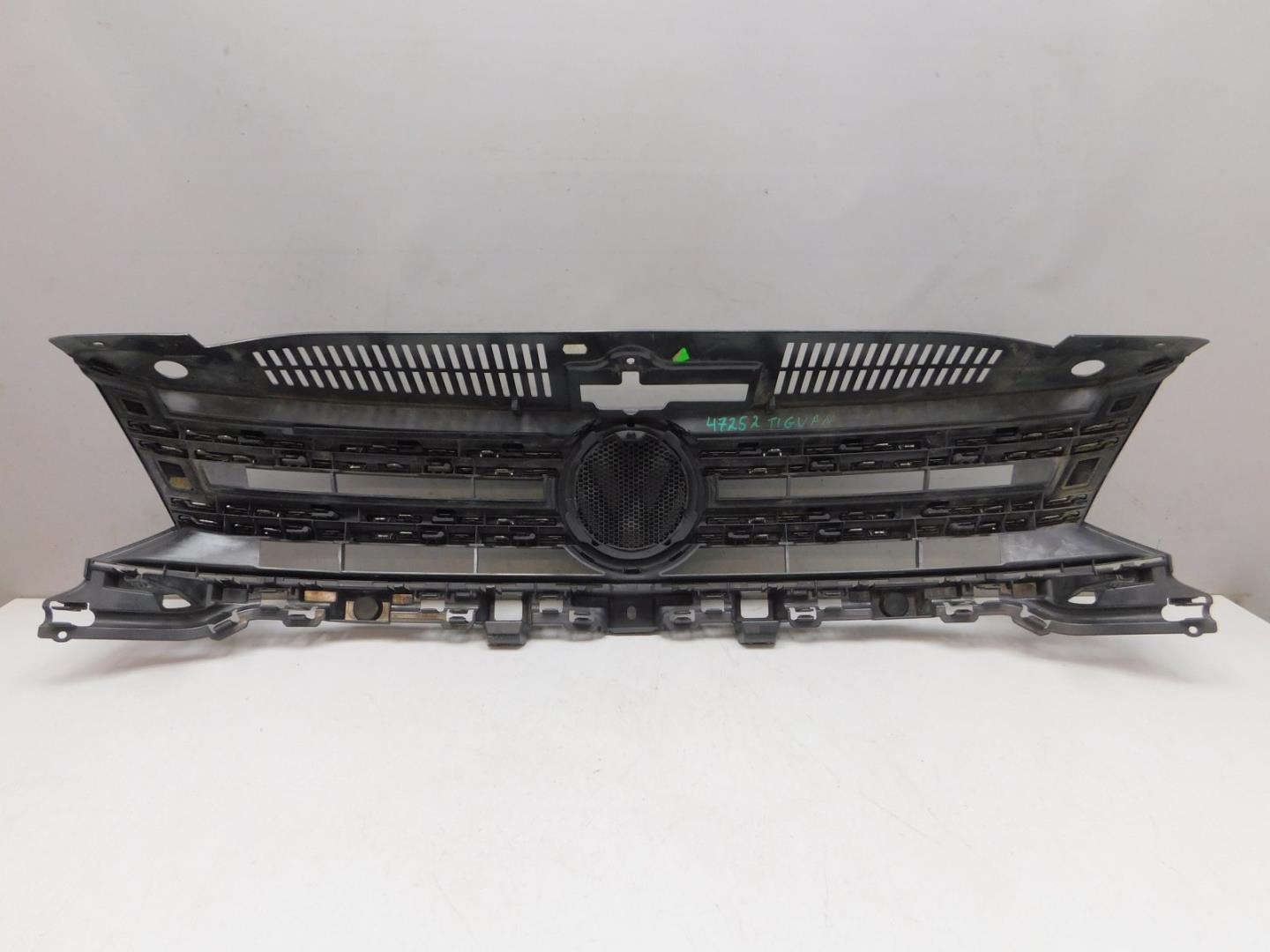 Решетка радиатора