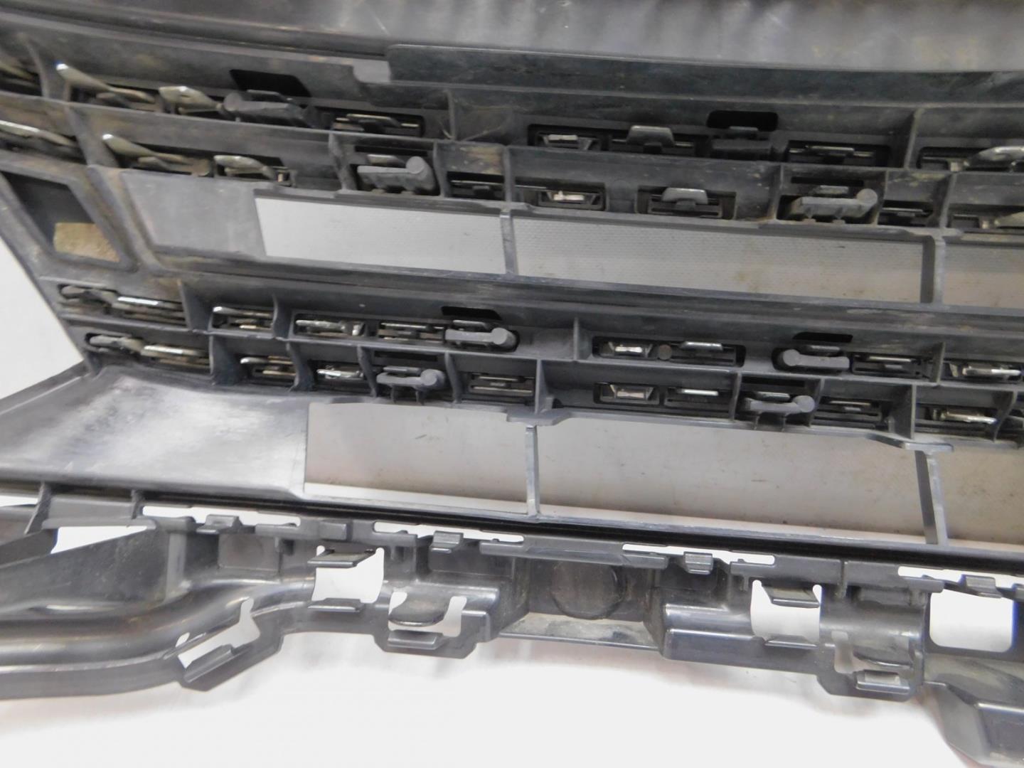 Решетка радиатора