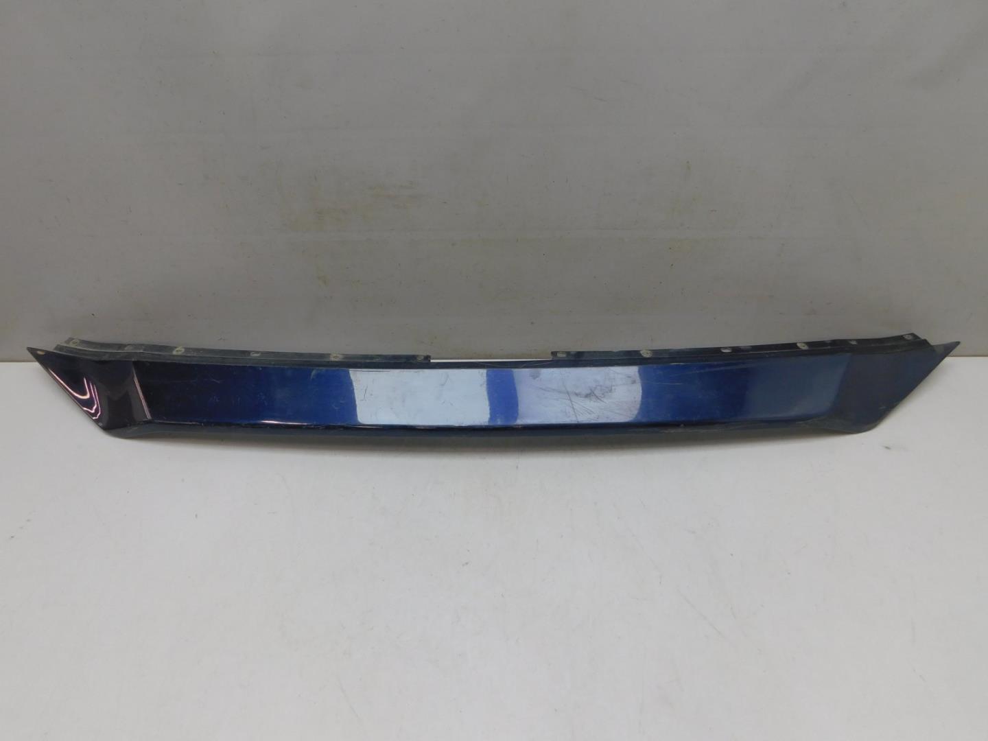 Накладка на решетку радиатора