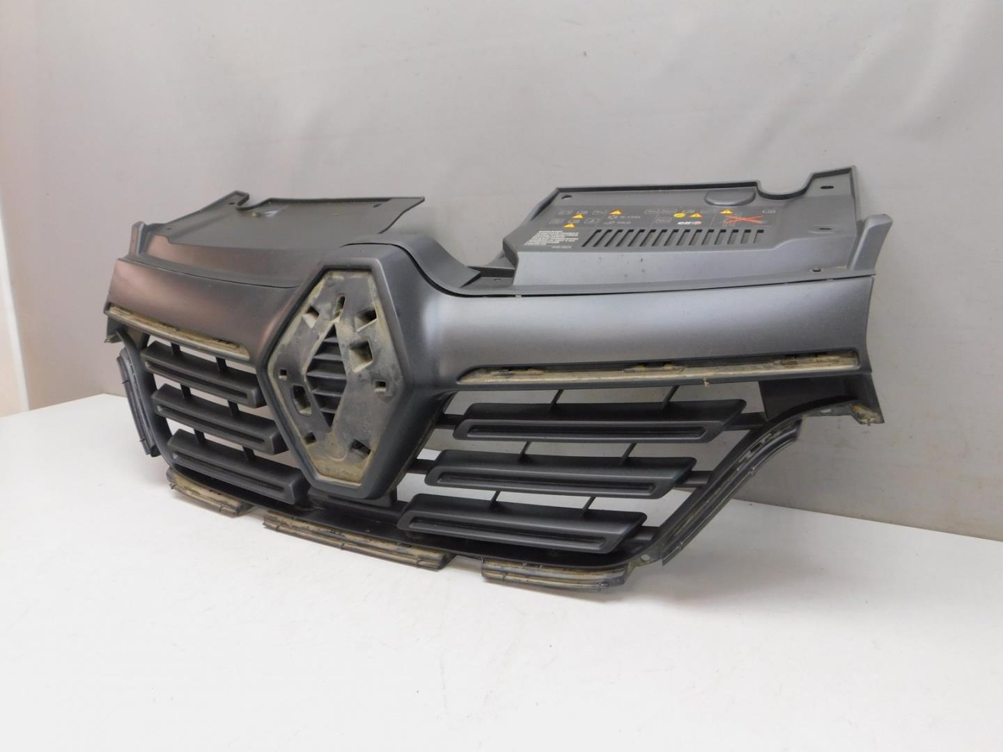 Решетка радиатора