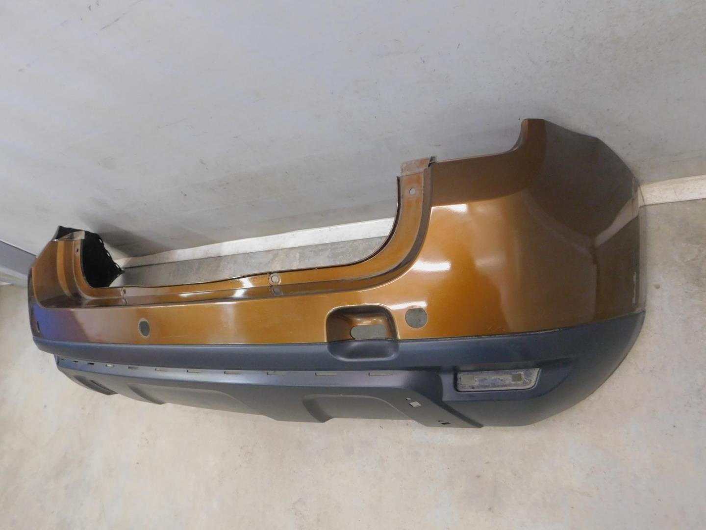 Бампер задний