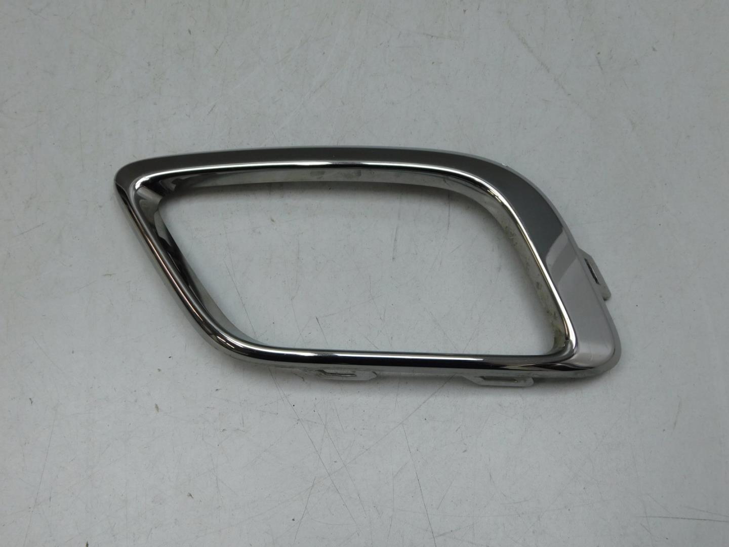 Рамка для противотуманных фар