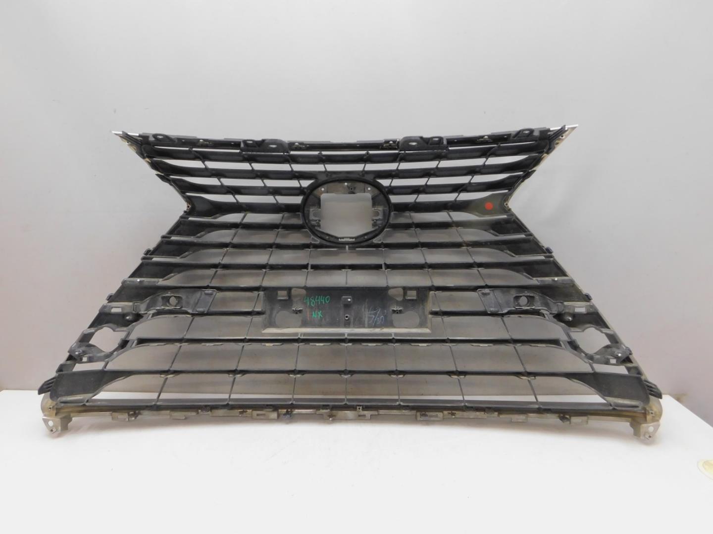 Решетка радиатора