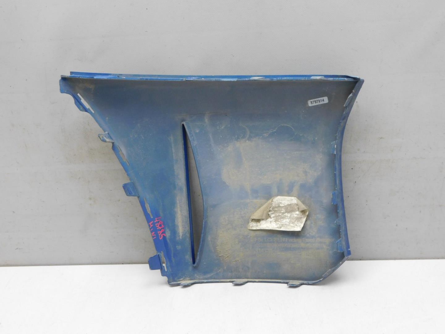 Накладка переднего бампера